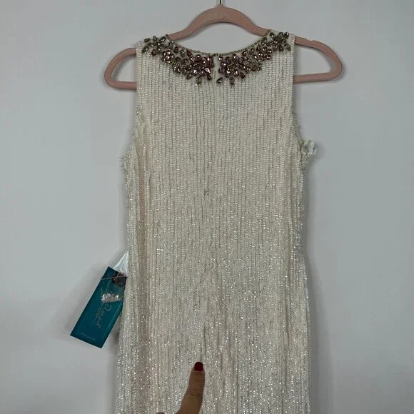 FLAWED - NWT Mac Duggal Fully Sequined Jeweled Dress Porcelain 6 #8463 - Picture 4 of 11